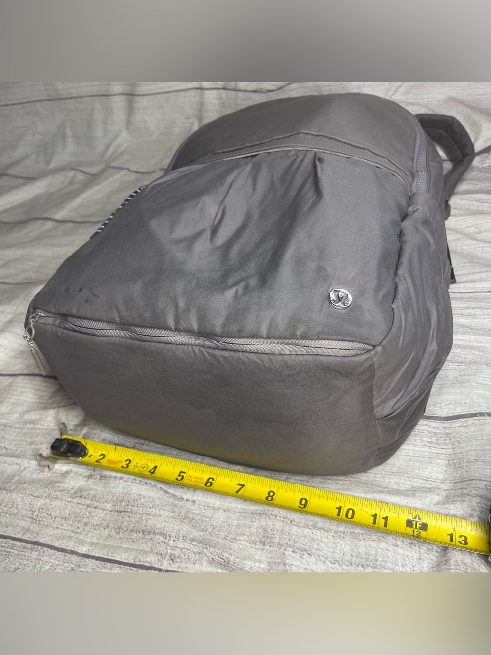 Lululemon Pack It Up 21L Unisex Lunar Rock Grey Purple Backpack - Picture 11 of 13